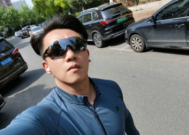 #郑恺#郑恺参加跑男后发胖被吐槽,知道他为何增肥后,网友们都表示心疼