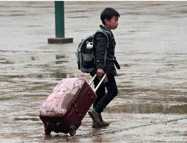 公立学校|学生屡次违规被停宿，家长大闹，公立学校和私立学校结局大不同