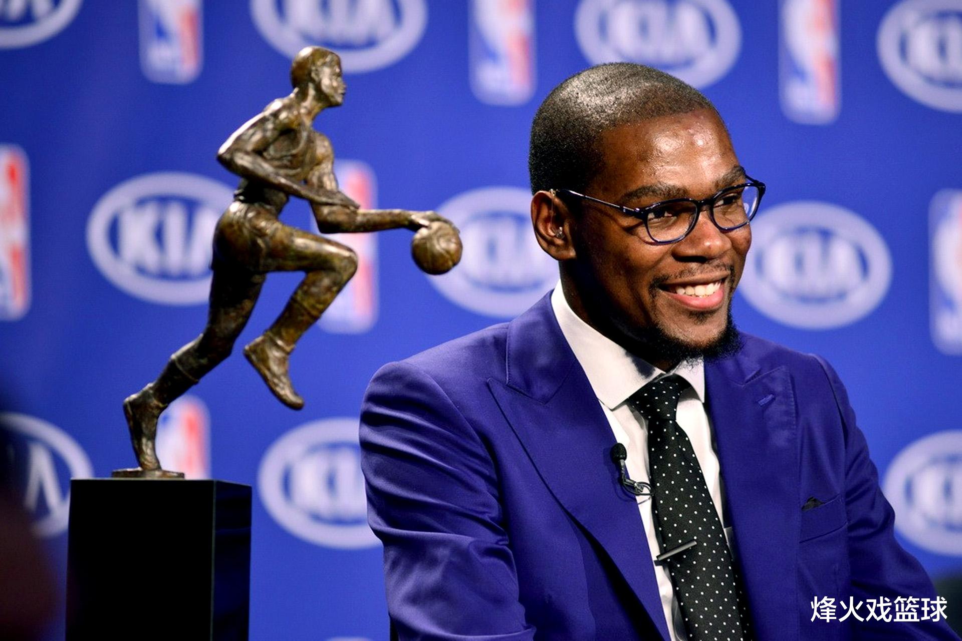 马龙：深度｜生涯巅峰期连续六年无缘得分王，却没人质疑他的得分能力！