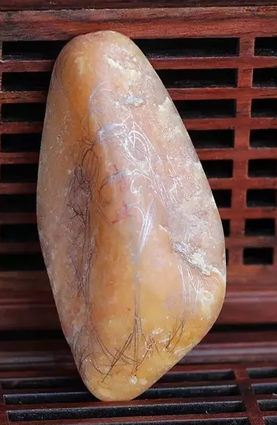 翡翠|关于翡翠雕刻五大工艺特点，你知道的有哪些？