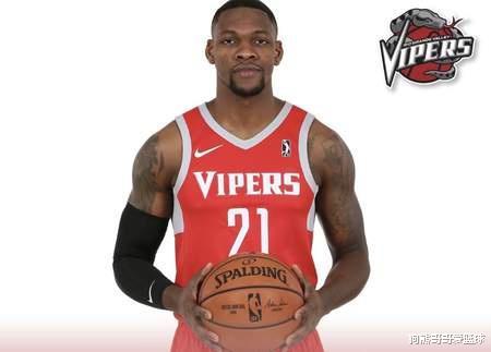 雷霆队|火箭战雷霆名单更新！威少替身首发，10+4射手复出，1人无缘登场