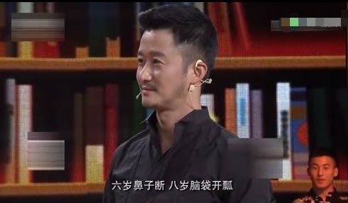 【吴京】他是李连杰师弟,14岁下肢瘫痪,卖过服装的他终成百亿先生!