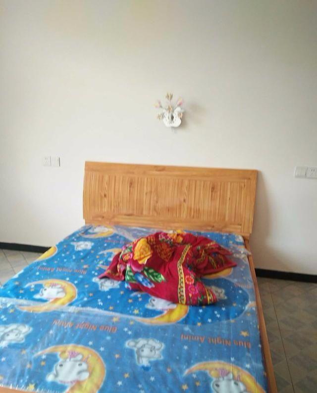 我与老公28万在农村自建新房, 村里人都夸我们房子是最好的