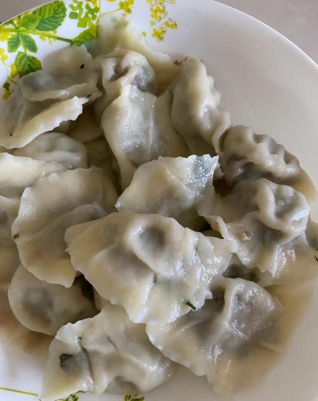 短发|岳云鹏晒“减肥午餐”，900多万网友围观，评论区爆了，看看吃啥