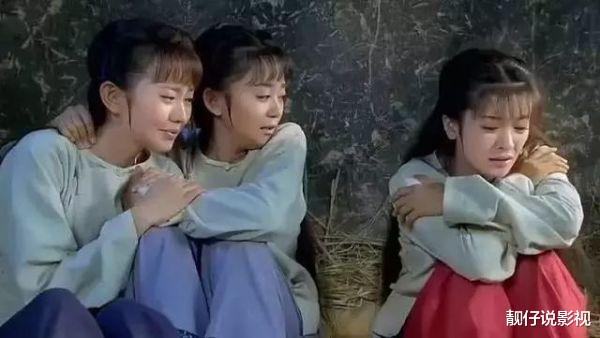 还珠格格|还珠格格：同样是入狱，旧版真实到想哭，新版穿的是定制版囚衣？