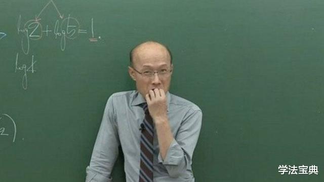 |学生“冒死”给老师拍的图片，每张都“深入人心”，网友：胆肥！