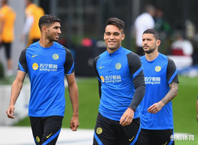 巴塞罗那|1500万，巴萨耻辱报价惹怒国米！苏亚雷斯离开，没有9号位补充