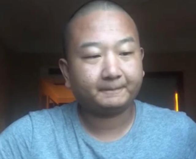 药水哥|药水哥膨胀了?参加《中国新说唱》后,出了套表情包专辑,傻眼了