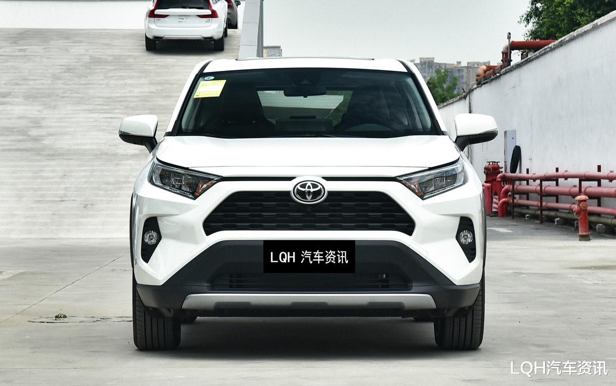 丰田RAV4|最适合家用的三款SUV，低至16.98万，RAV4、CR-V和奇骏怎么选？