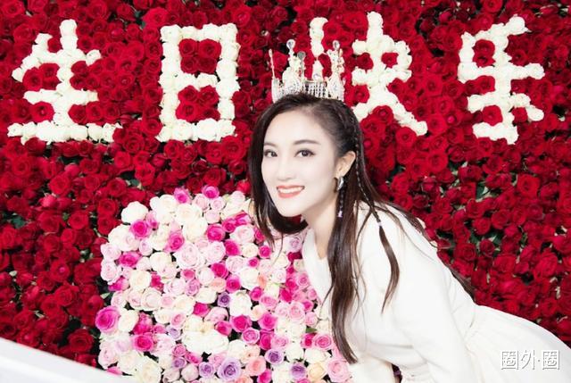 明星夫妻|又一对明星夫妻离婚了？“夫妻店”已经解体，女方婚戒都摘了