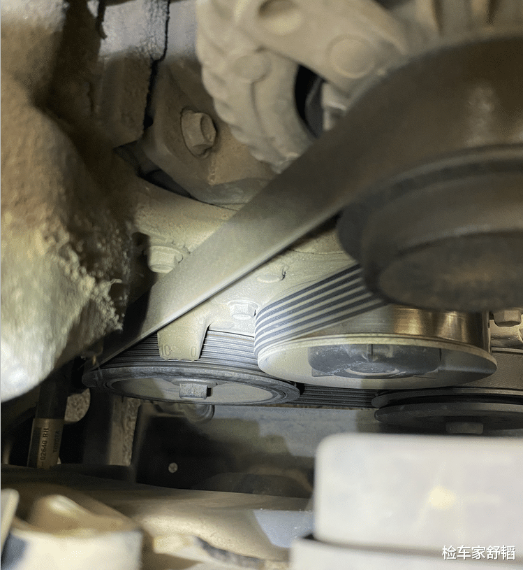 长安逸动|两万买台8万公里的丰田花冠，一颗螺丝都没动过，这次真是捡漏了