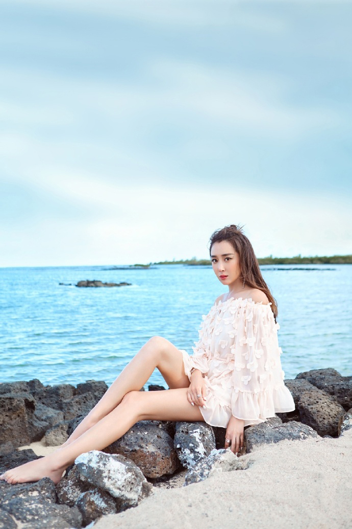 【杜若溪】海边沙滩，美美的你，杜若溪