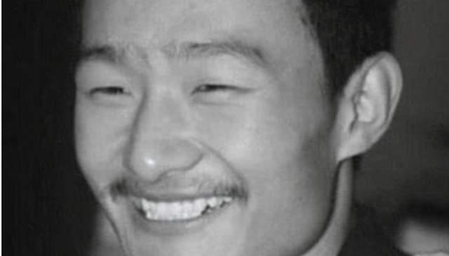牛人|那个高考总成绩749分，离满分“一分之遥”的小伙，如今发展怎样