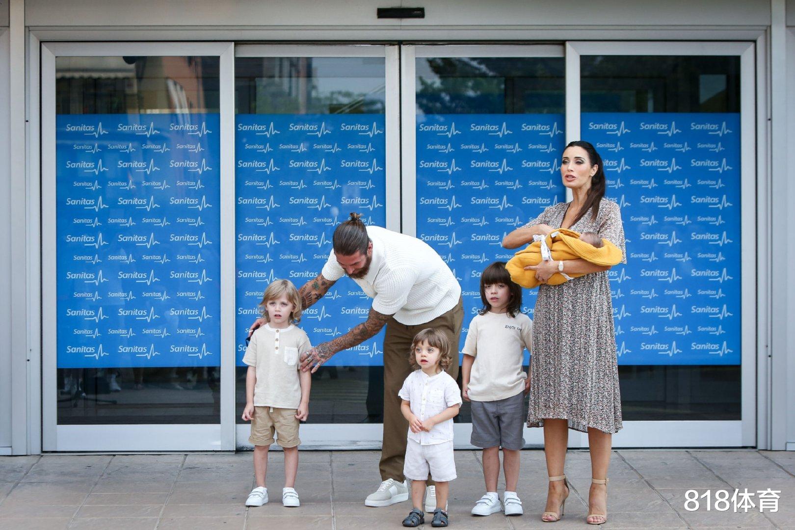 拉莫斯|泗水亭长! 拉莫斯接42岁妻子产后出院, 水爷携4个儿子同框霸气侧漏