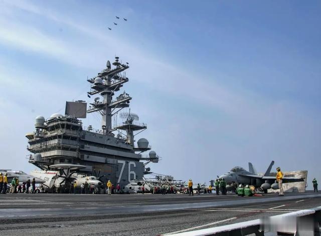 南海|中国向南海试射4枚东风反舰导弹,美国航母敢不敢再嚣张