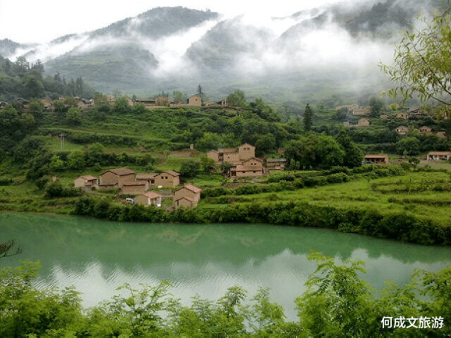 九寨沟|甘肃又一景区走红，被称“加强版”九寨沟，距离兰州市3小时路程