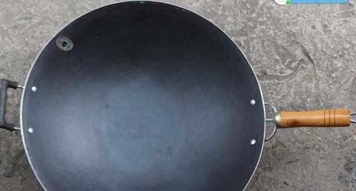 |生锈的铁锅不要扔了，大厨教你这样做，不粘不生锈，先收藏了