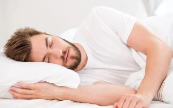 运动|男性老不老，“脸部”会说实话，假如都没占，说明还很强壮，祝贺