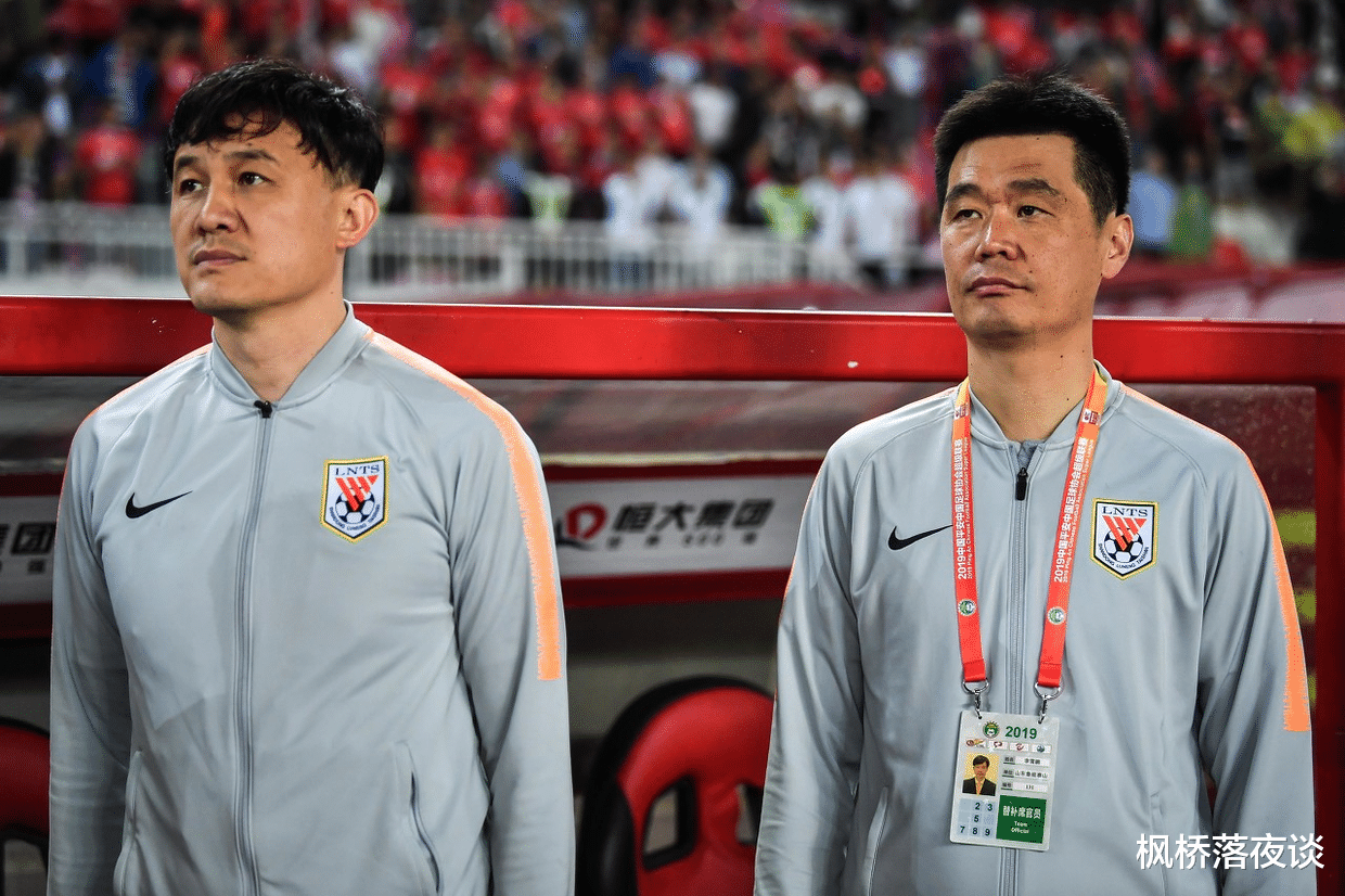 李霄鹏|一封举报信赶走中超最佳教练？媒体列李霄鹏三大辞职原因，心酸！