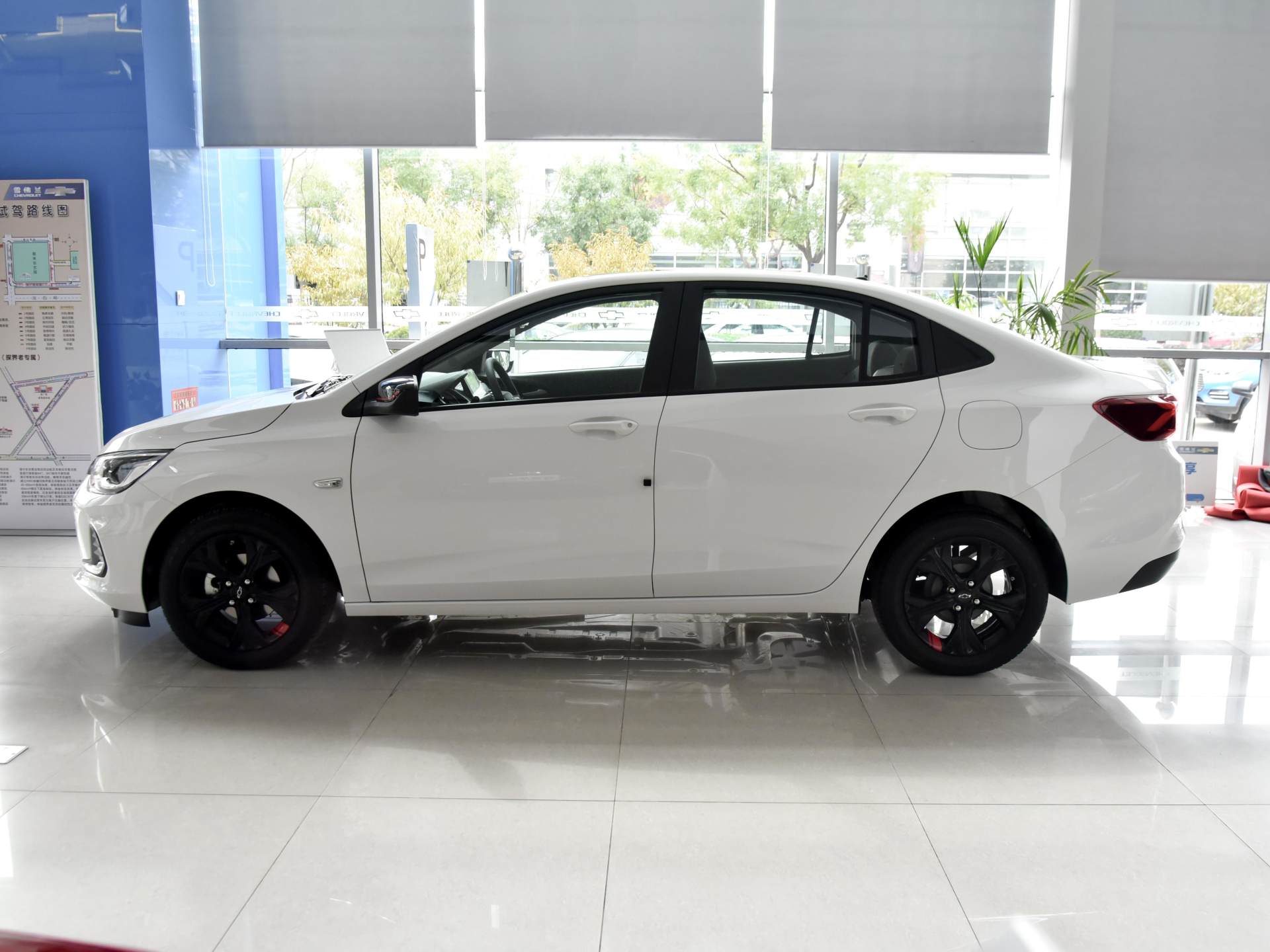 动力|手握10万，真别看飞度2020款了，这台合资车轴距2.6米，动力更好