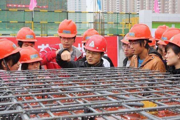 大学生|高考录取即将结束,这4个专业毕业生转行较多,大学生要提前做好准备