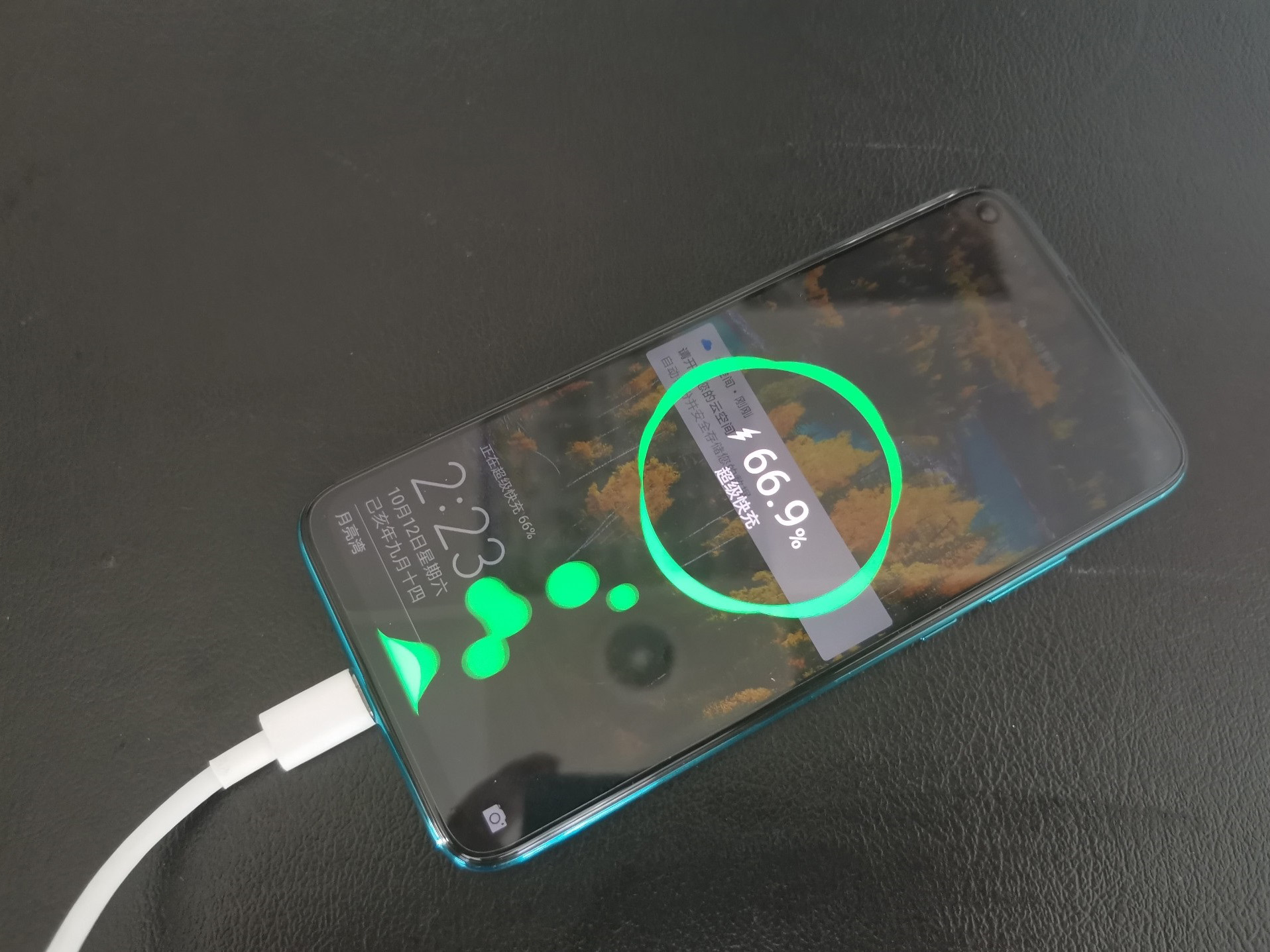 华为|从2499降至1499，华为8+128GB浴霸四摄中端机，已彻底沦为千元机