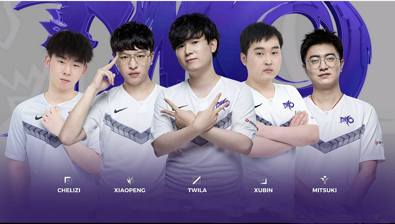 lpl|一场比赛20个“新梗”！就在今天，S10决赛提前上演，人气高达2千万