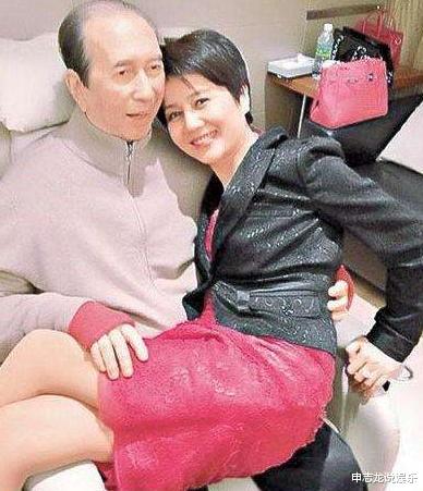 「赌王」赌王99岁亲姐何婉鸿: 守寡43年后, 与赌王四太有一场\隐形的交易\?