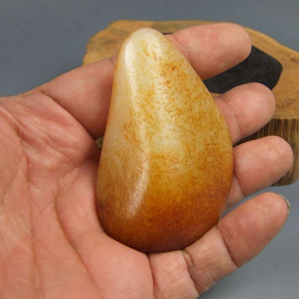 @林伟涛 | 和田玉的种类 | 籽料和山料的区别