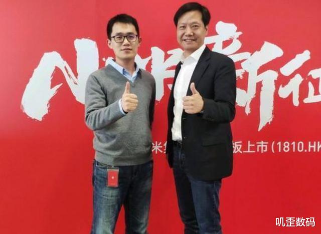 「荣耀」网友吐槽荣耀Play4T用料太差，小米高管：电子垃圾！