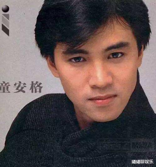 「童安格」那个唱着\把根留住\的歌坛天王童安格，转身入外籍后消失不见