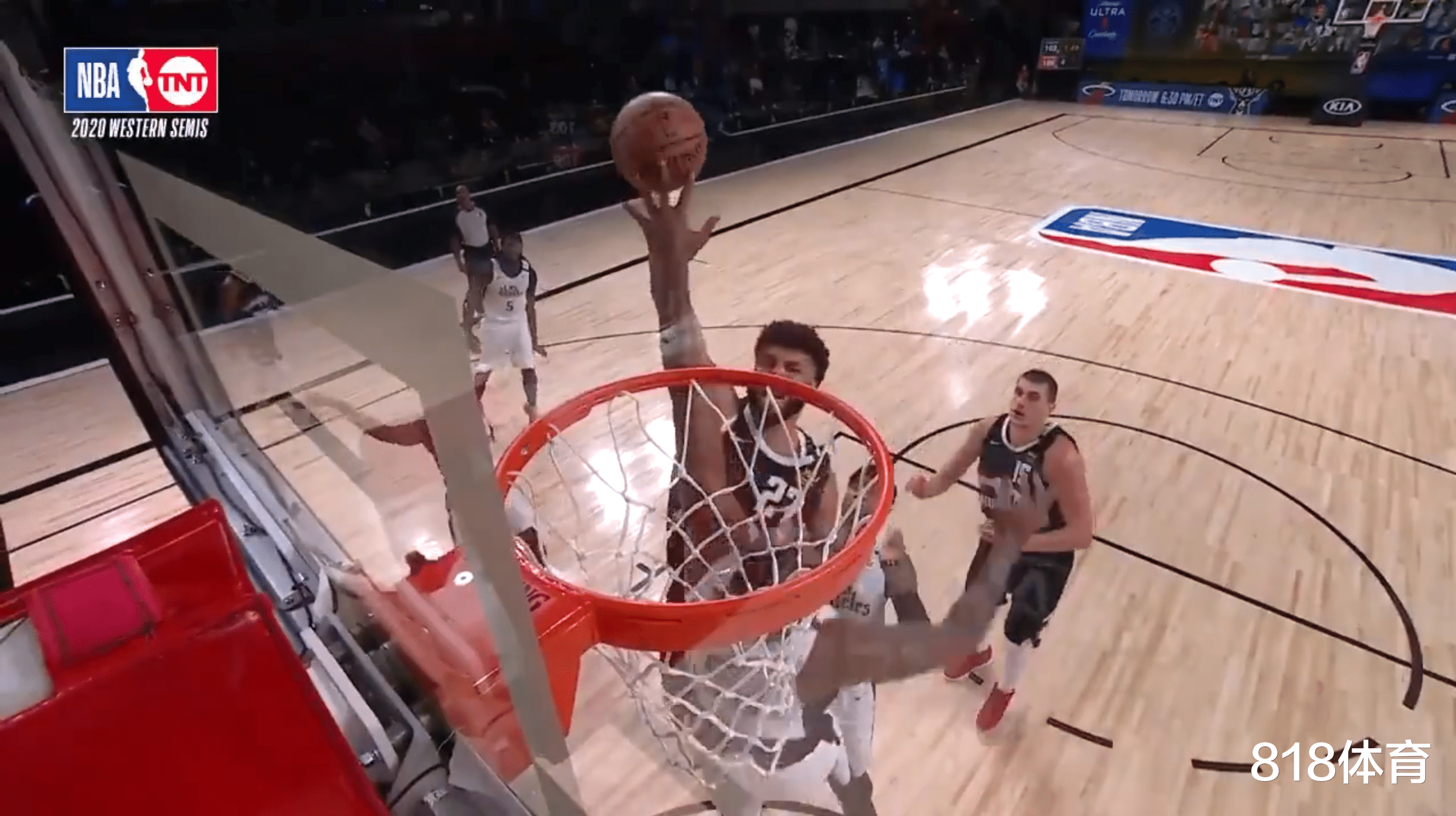 李小文|一阳指! 小卡中指盖帽拒绝穆雷隔扣, 机器人一般面无表情