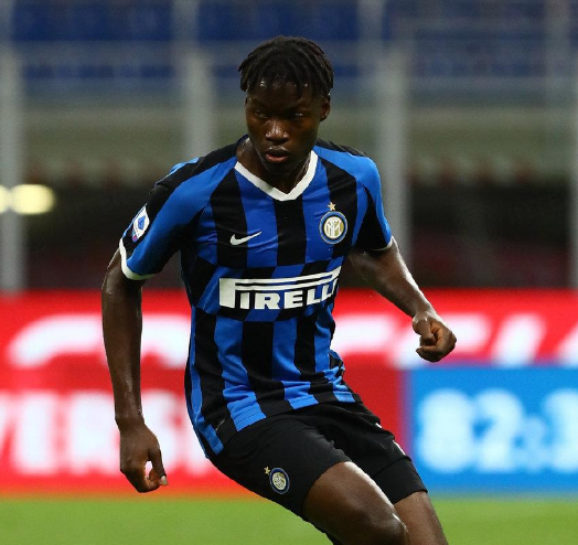 国际米兰@孔蒂赛前一喜一忧,34岁老将成国米难题,球迷热盼1米8巨星加盟