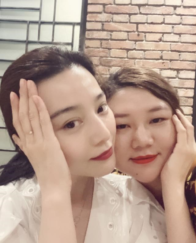 范冰冰|女王归来！当范冰冰捧起杨天真脸的那一刻，就知道会有如今的官宣