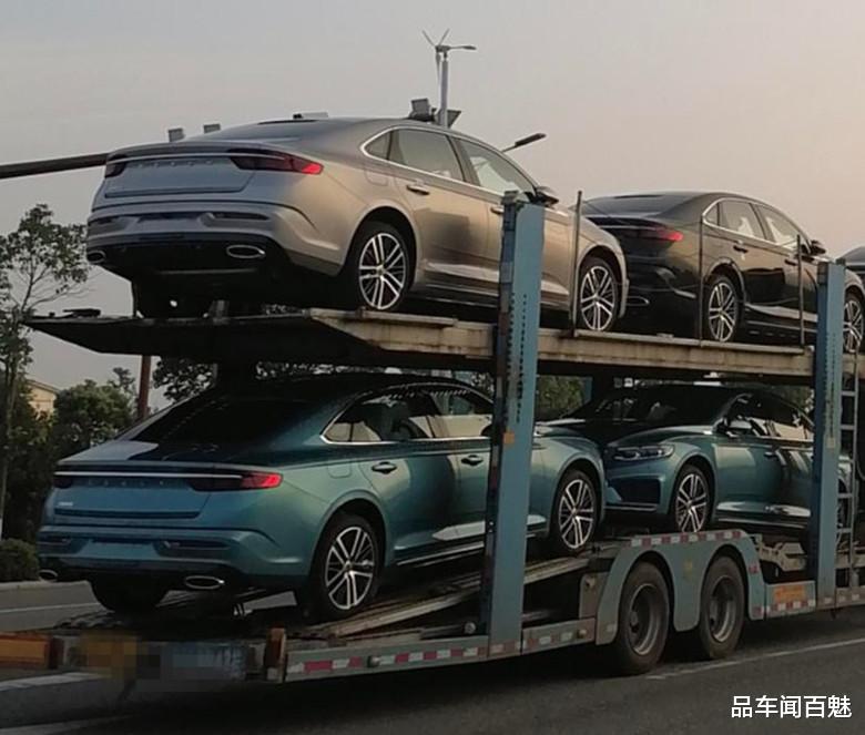 吉利|吉利全新轿跑将袭来!比博瑞运动,轴距2米8,还配2.0T全铝发动机