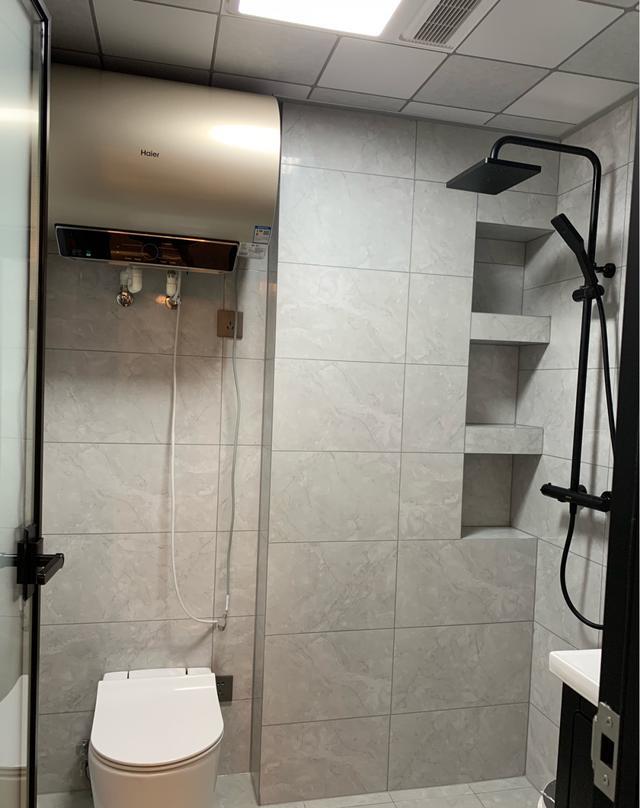 []提前晒晒新房，全屋黑白橱柜定制特别亮眼，就差一屋子的软装！