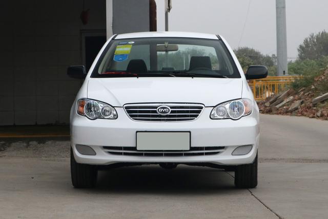 #比亚迪F3#比亚迪曾经的王牌，如今裸车价不到4万，油耗仅3毛3，适合工薪族