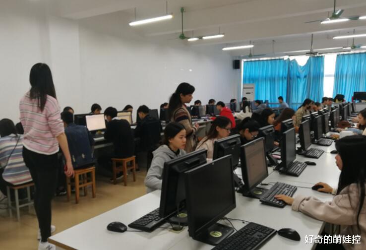 |“最清闲”的4个大学专业，简单好通过，就业率也很高