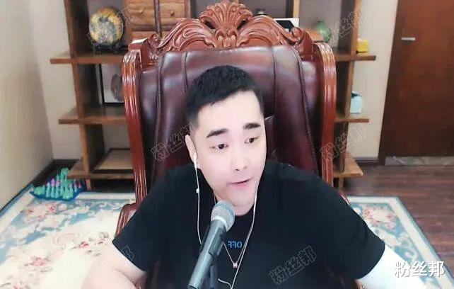 王冕：颜韵被封1月解封，恳求李先生要签华炬，而王冕也想要签他