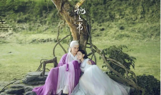 #锦衣之下#十大影视剧领跑评选，锦衣之下第一，传闻中的陈芊芊第二，还在进行中！