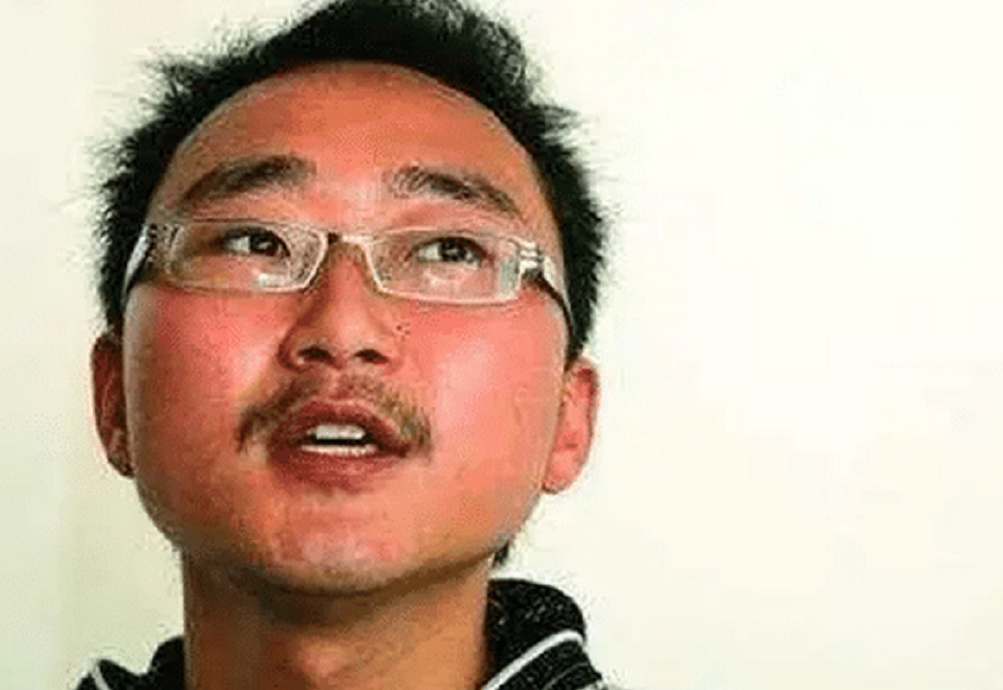 ##他是高考史上第一位用甲骨文作答的考生，只拿到6分却被名校录取，黄蛉现状如何了