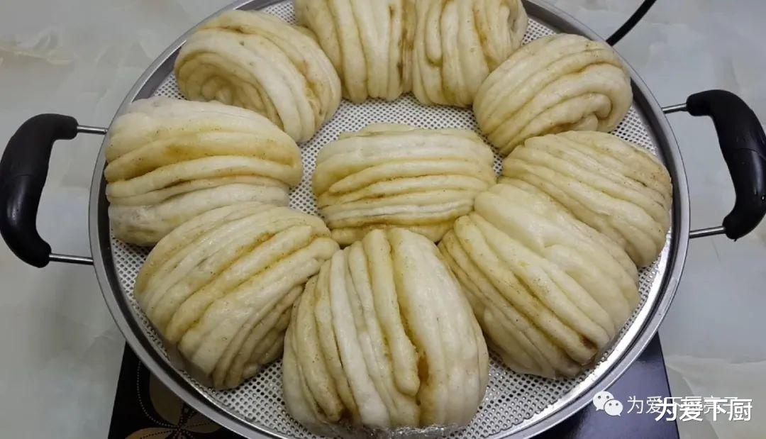 【花卷】花卷别直接发面了，教你正确做法，随时吃随时蒸，我家一周吃五次