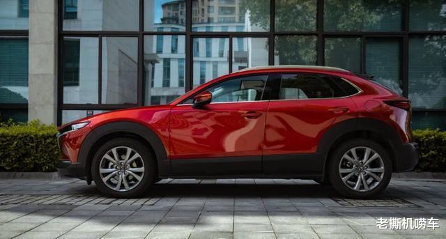「SUV」马自达CX-30设计精简，腰身造型更独特，绚丽色彩展现灵动大气