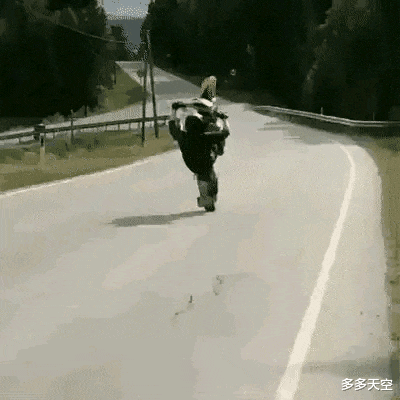 比亚迪|“提的新车被我爷爷烟头烫了一个洞,这个能修复吗?还是要整体换?”求解答哈