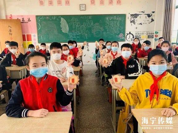 #中学#浙江的这些小学生开学了！上课、吃饭是怎样的呢？