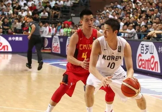 赵继伟|两年啊!NBA跪求的中国第一控卫终于爆发!他真被郭艾伦耽误了