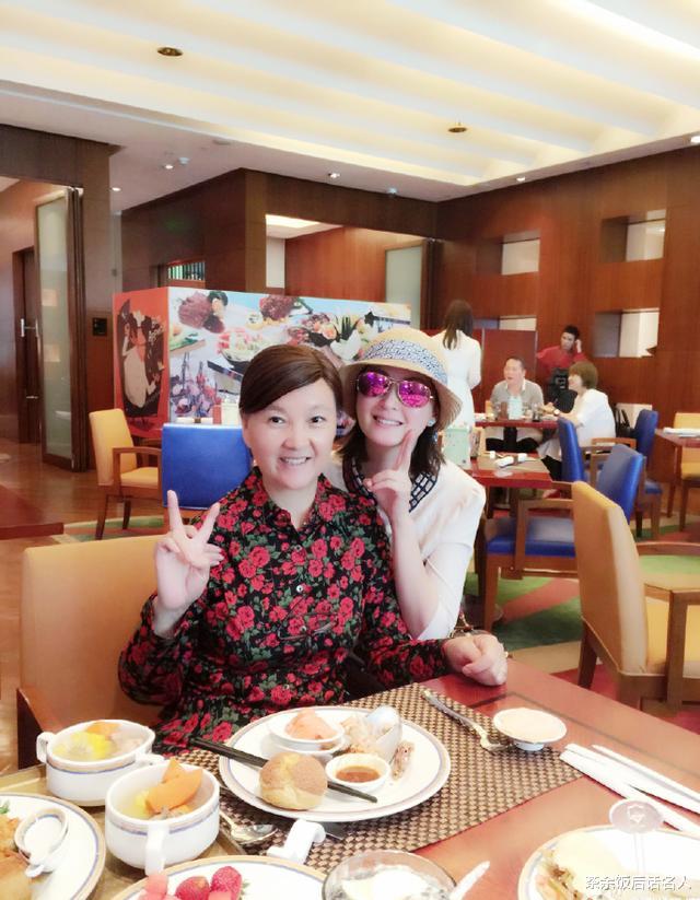 戴娇倩|当红女星戴娇倩：拯救癌症父亲，美好姻缘在病床前诞生