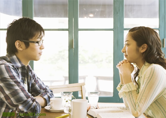 母婴之道 啃老已成过去，年轻人正在用新的方式诠释不孝，老人也没有办法