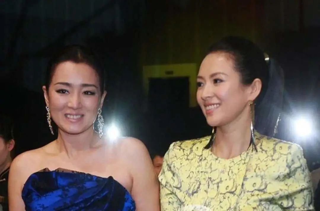 赵丽颖|赵丽颖被杨幂欺负？杨洋乔欣分手实锤？关晓彤姐姐去世？