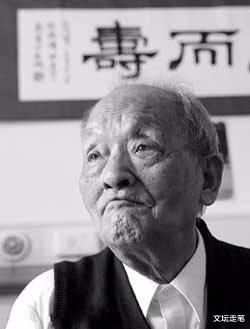 林彪|他曾与6位元帅并列,为何建国后官越做越小,晚年沦为一名普通人